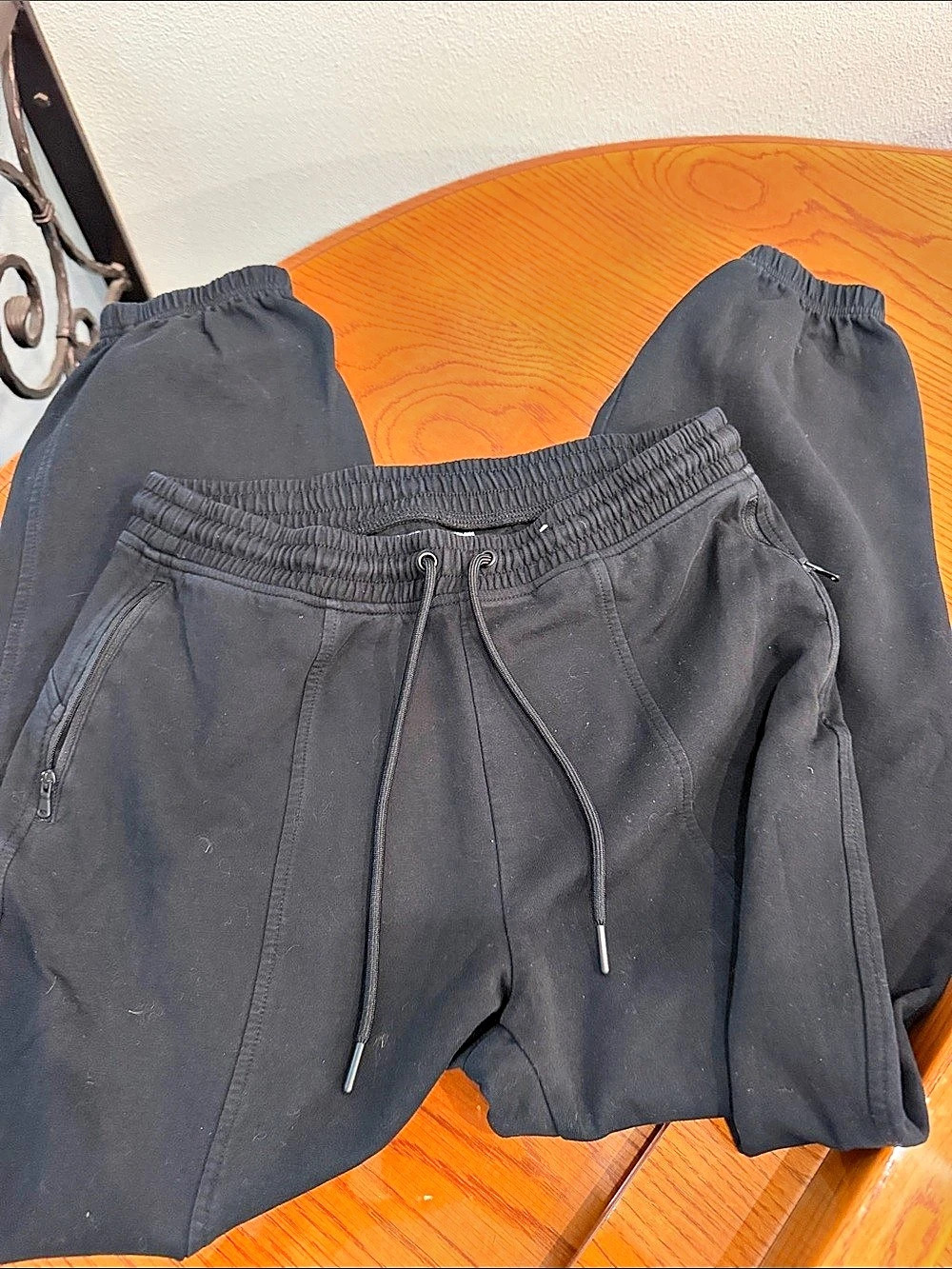 Old Navy Dynamic Fleece Half-Zip and Jogger Set Black